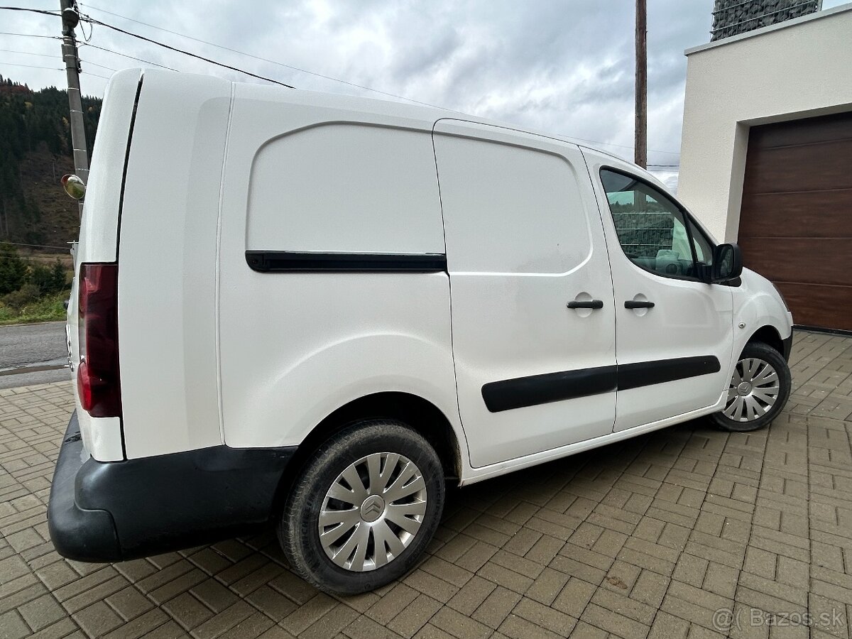 Citroën Berlingo XL 1.6 HDi (66 kW) – 2/2015 – 5 290 € - 6