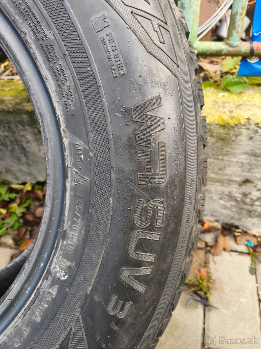 Nokian WR SUV4 245/70 r16 4+1 - 6