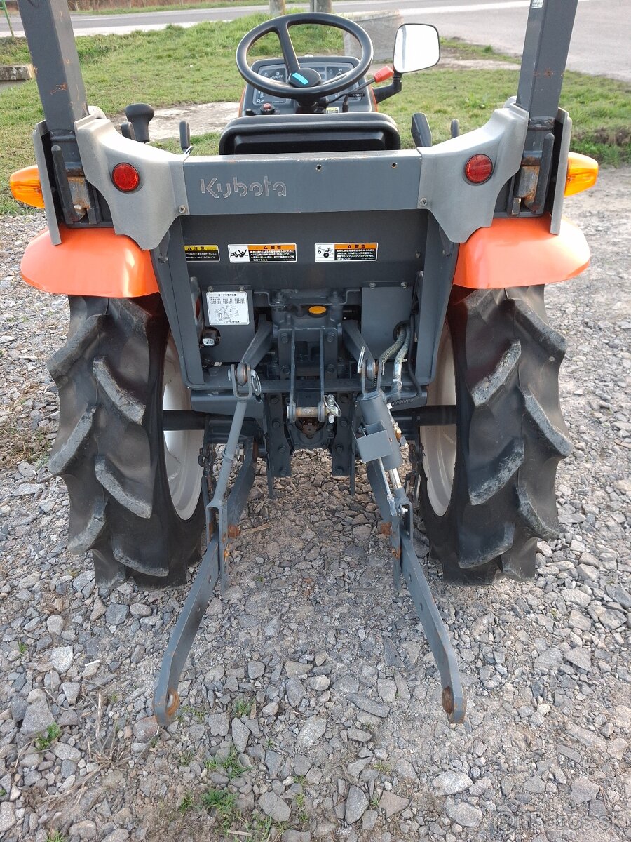 Malotraktor KUBOTA GB16 - 6