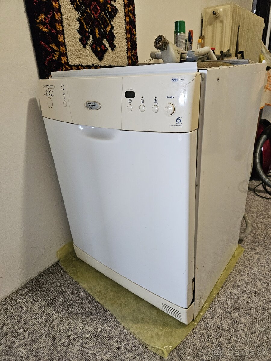 Umyvacka Whirlpool 60cm ADP6830WH - 6