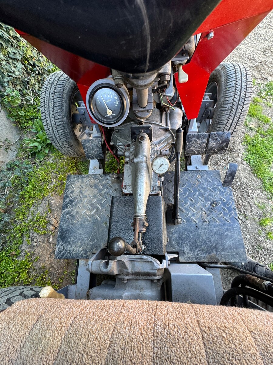 Malotraktor ŠKODA 1203/V3S - 6