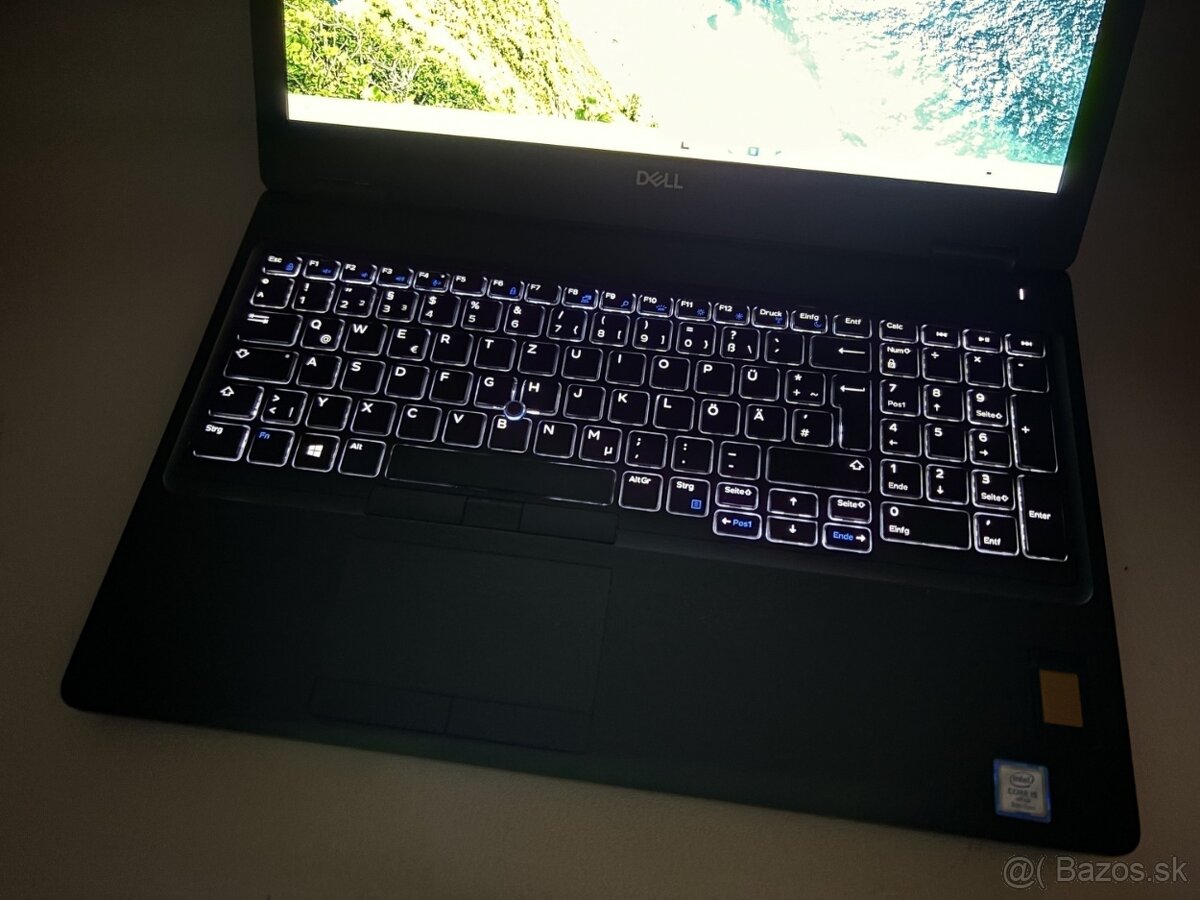 #104 Dell Latitude 5590/i5 8350U/512GB/32GB DDR4/W11 - 6