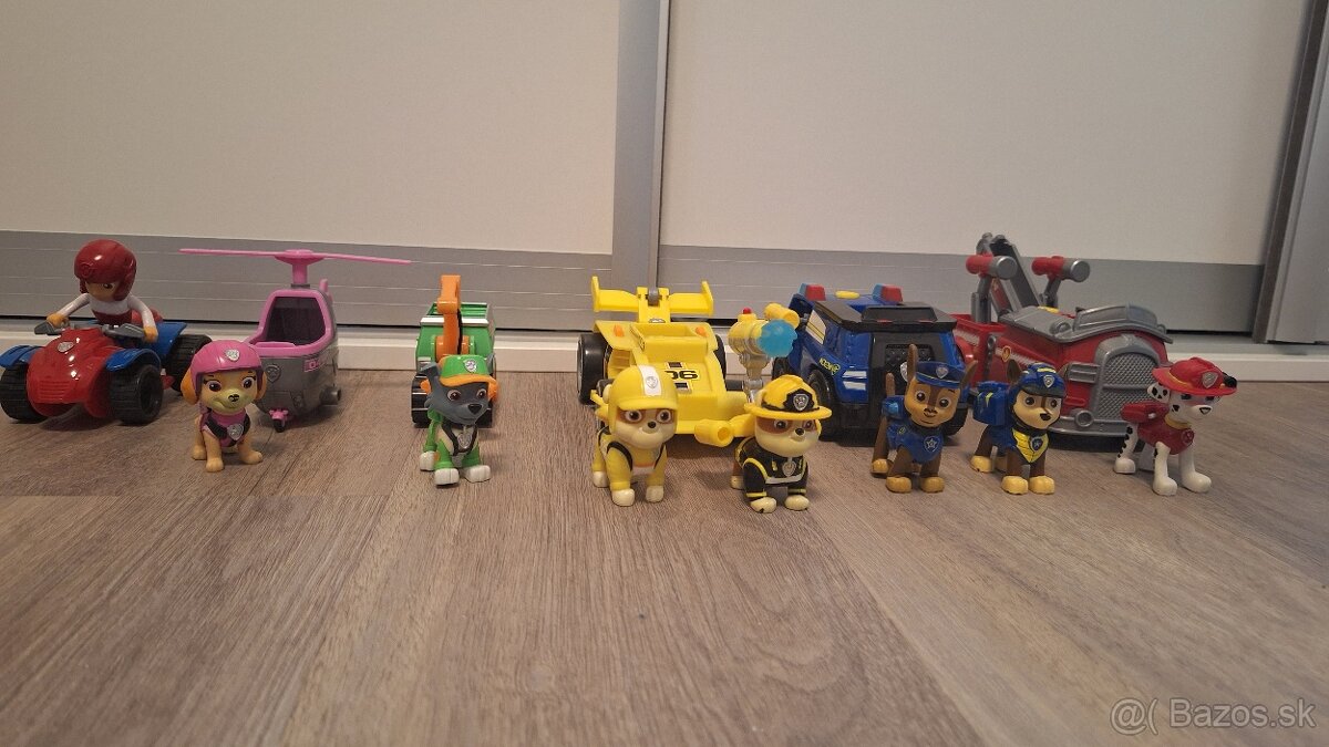 Nákladné auto, autá, figúrky - 6