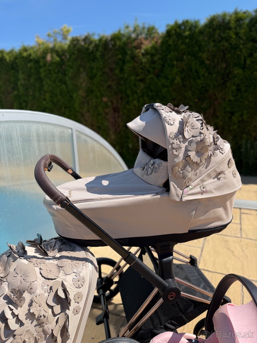 Cybex limitka Simply flowers 2024 - 6