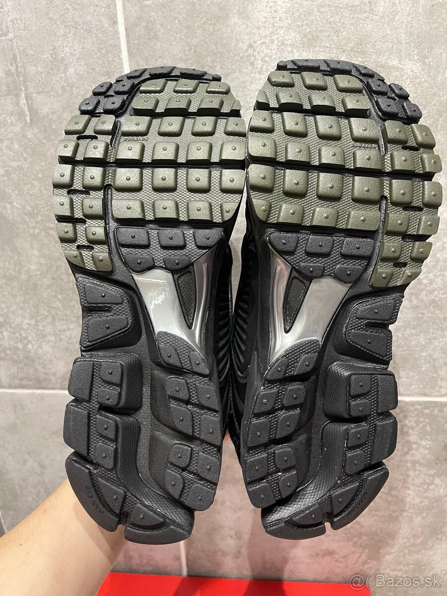 tenisky nike zoom vomero 5 - 6
