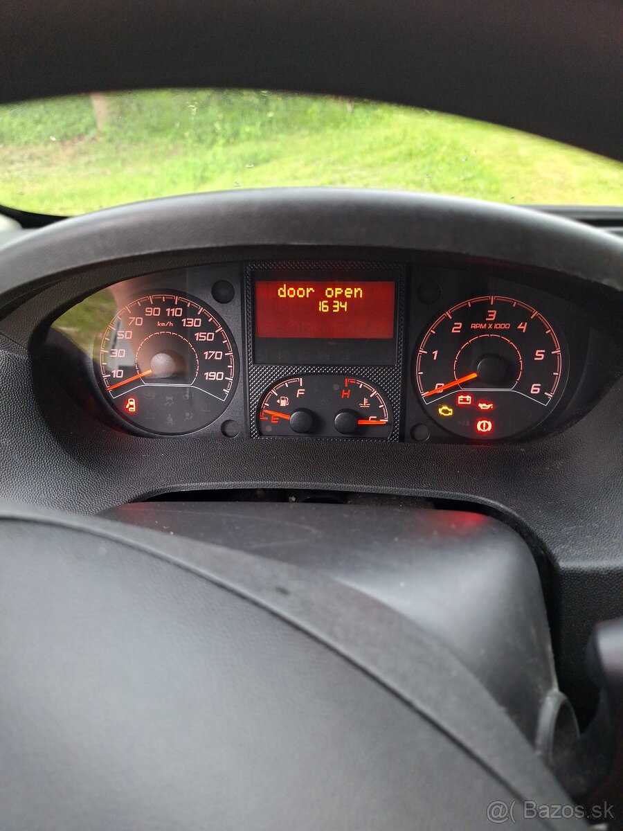 Citroen Jumper 2.0 do 3,5t L4H2 - 6