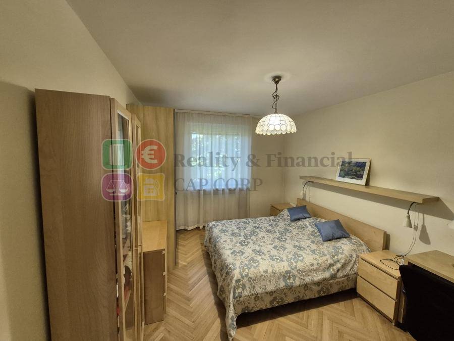 Predaj 3-izbový byt, Nitra-centrum,115 m2,garáž, záhradka - 6