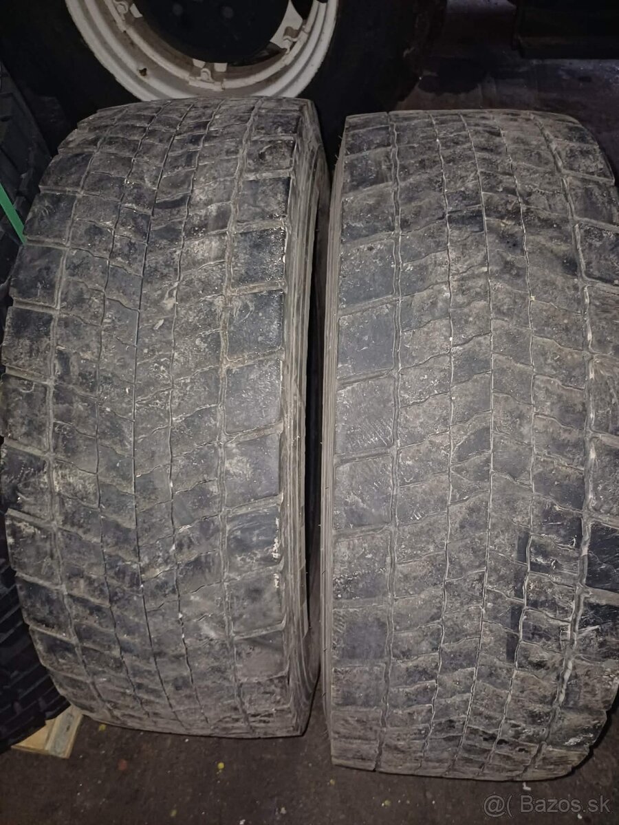 KUMHO 315/70r22,5 - 4KUSY - 6