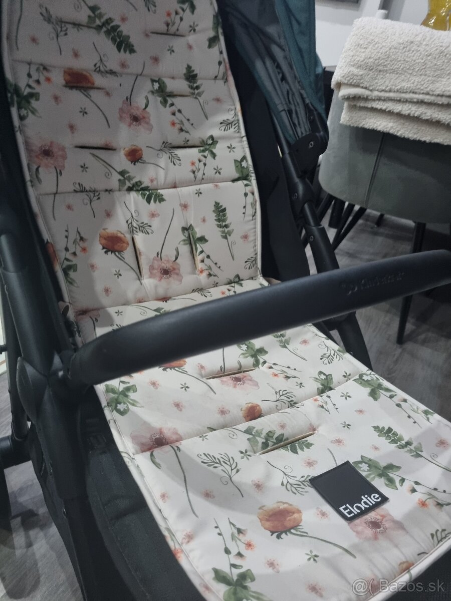 Kinderkraft kočík + Elodie podložka - 6