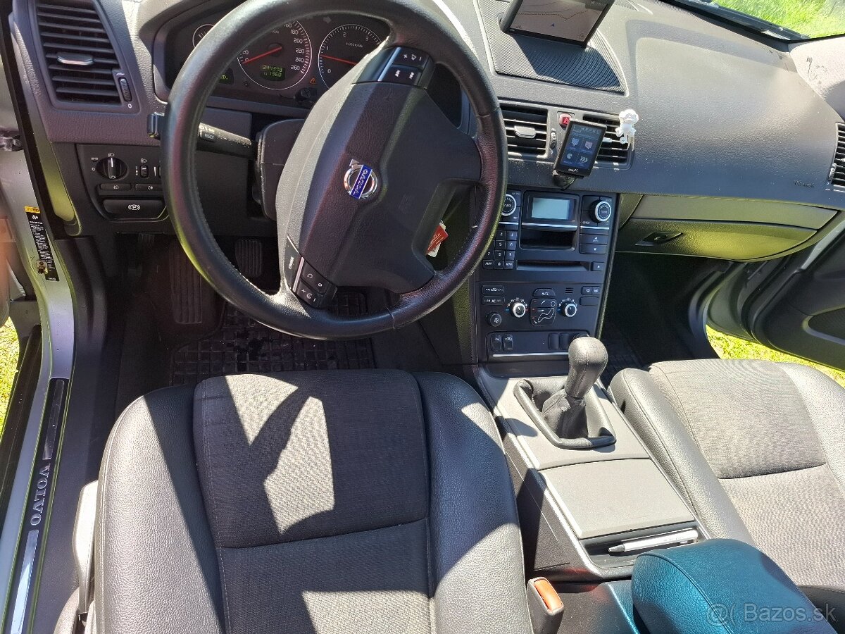 Volvo XC90 - 6