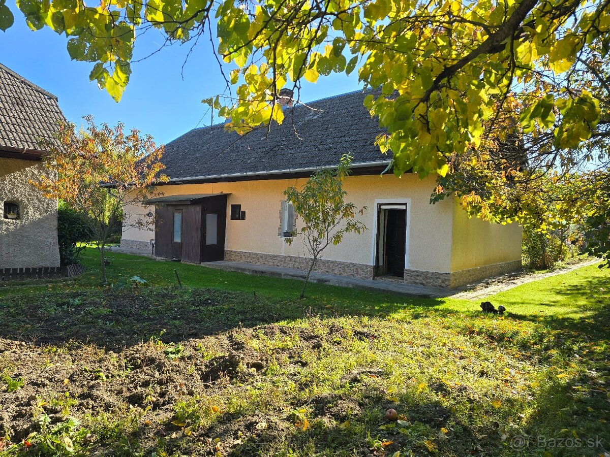 Útulná chalupa s hosp. budovou a záhradou 834 m² Podkylava - 6