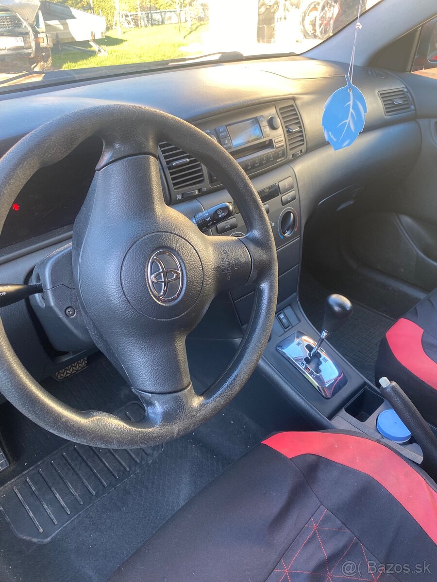 Toyota Corola 1,4 D-4D automat - 6