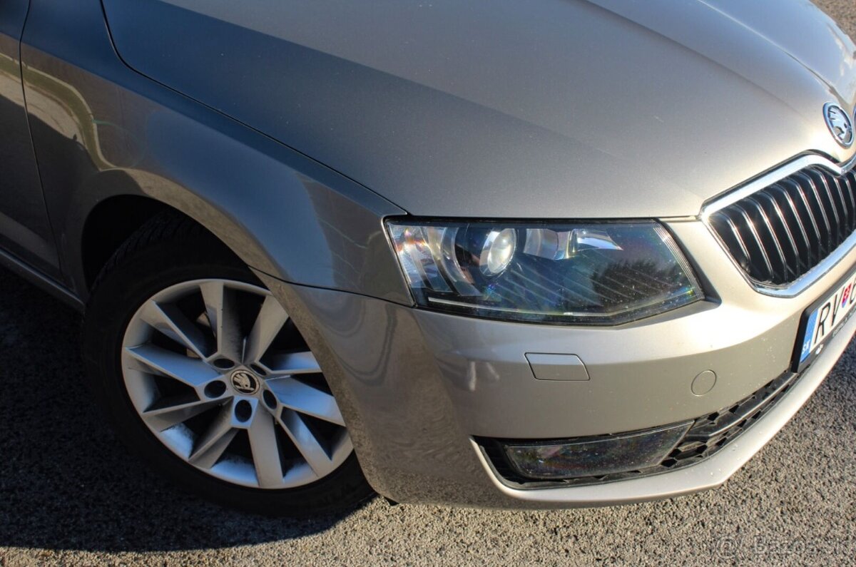 Škoda Octavia Combi 2.0 TDI Ambition DSG - 6