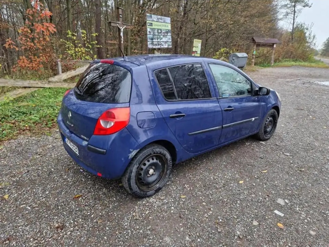 Renault Clio 1.5 dCi - 6