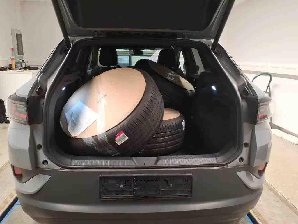 Volkswagen ID.4 Pro Performance | IQ | 82kWh - 6