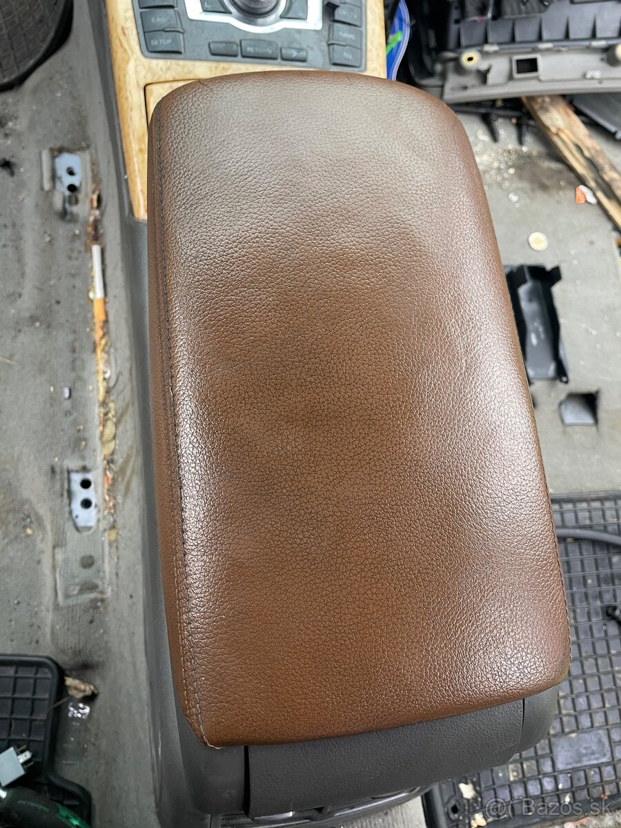 Audi A6 C6 combi sedačky - 6