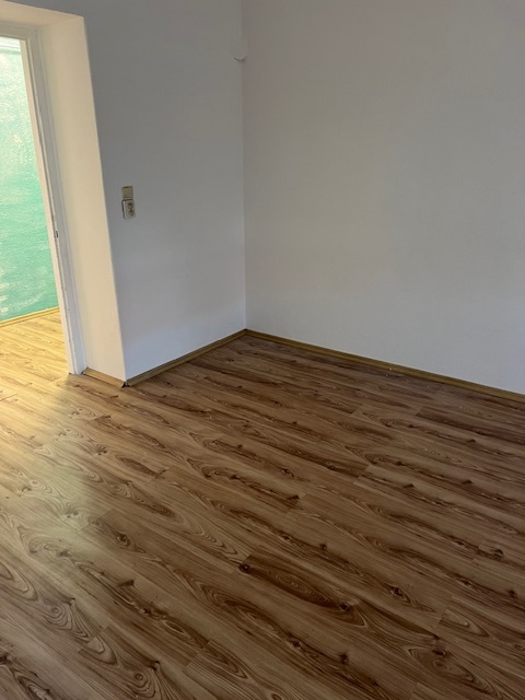 Predaj 3izb byt s balkónom 95m2 Centrum Levice - 6