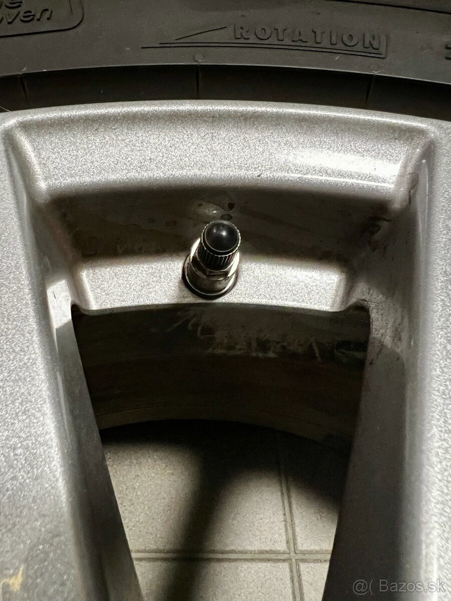 Zimné pneu s alu diskami 215/65/R17 99H aj so snímačmi tlaku - 6