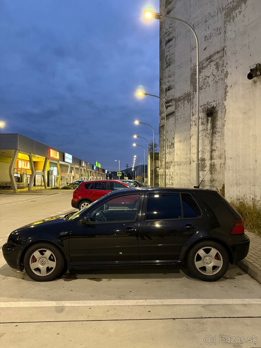 VW Golf 4 - 6