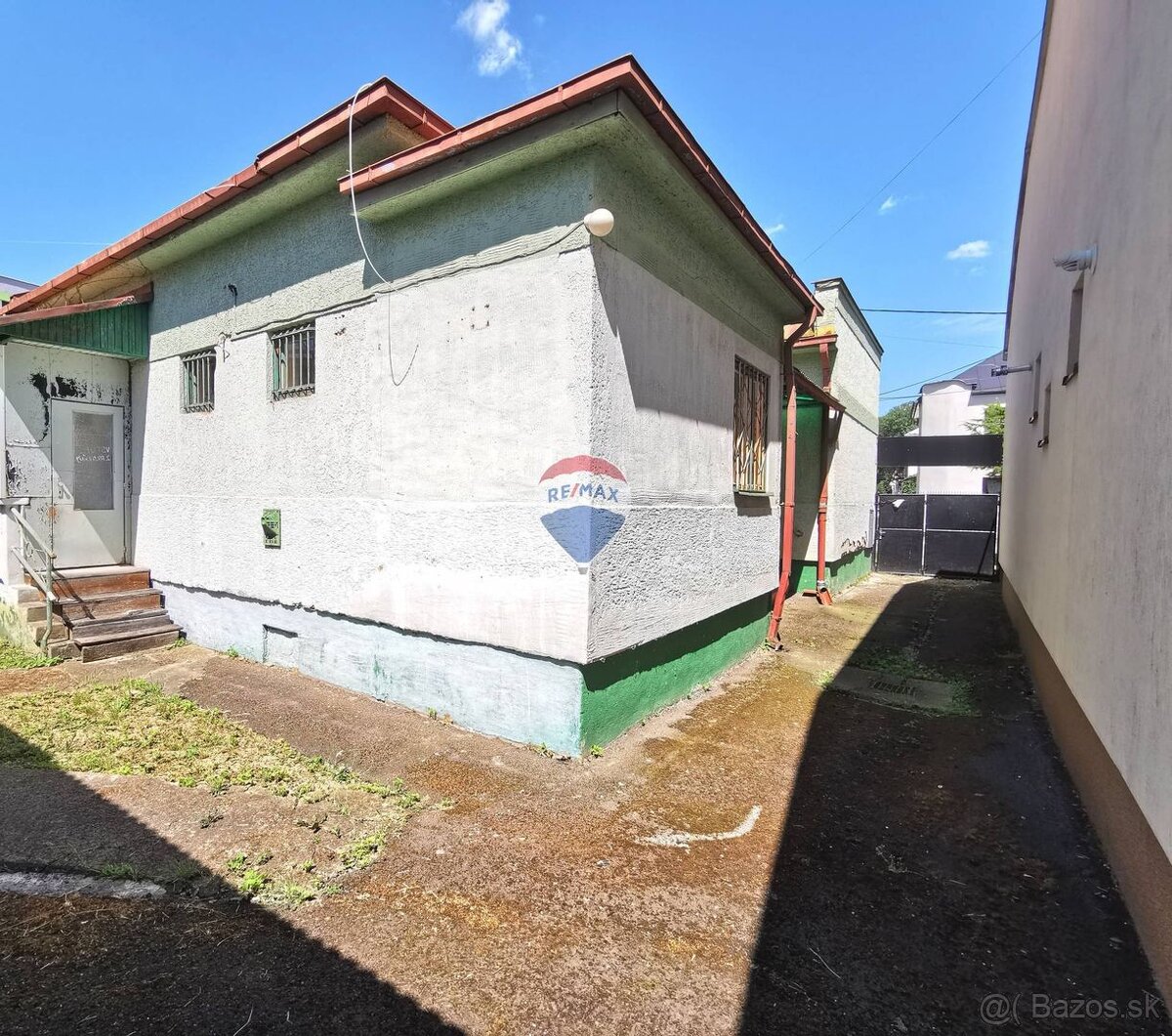 Rodinný dom 3+1 izbový, 565m2 pozemok, pri nemocnici Michalo - 6