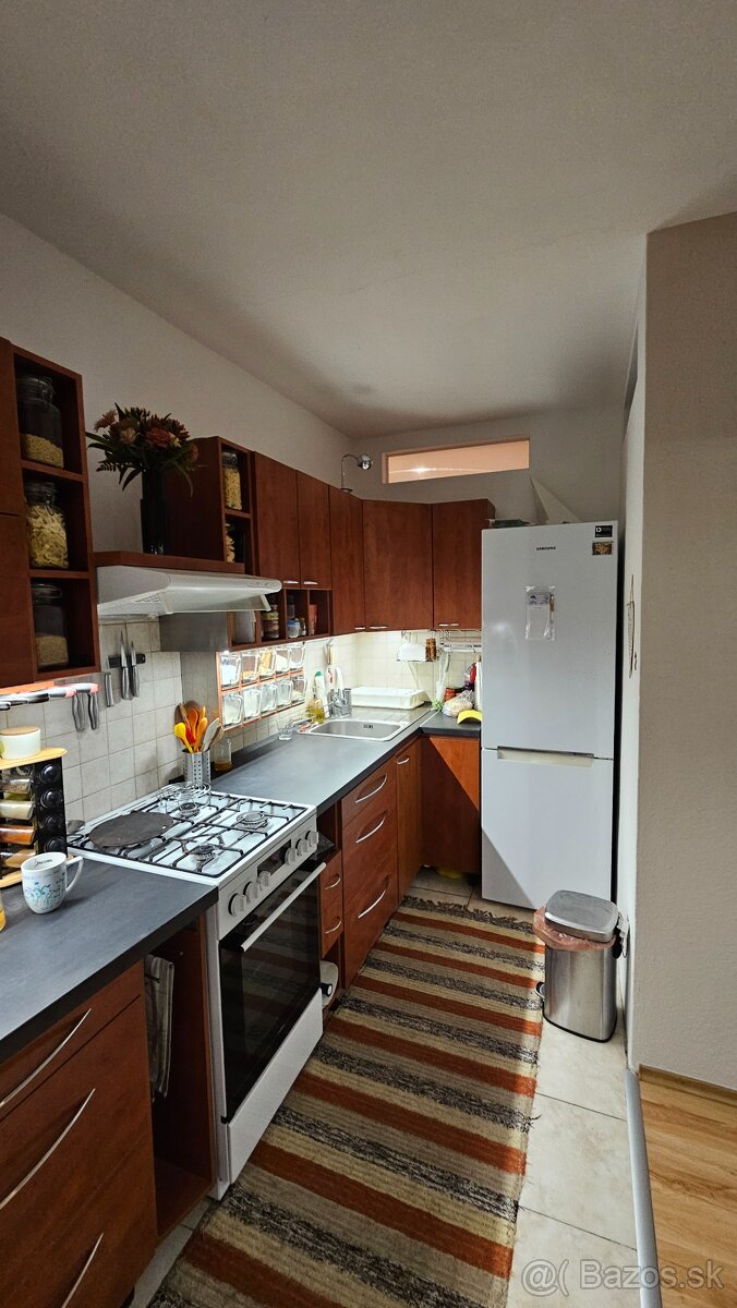 3i zariadený byt na predaj, centrum Prievidze - 6