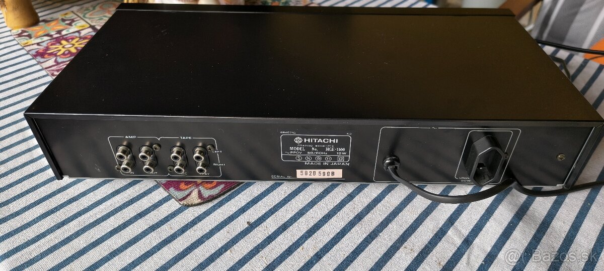 Equalizer Hitachi 10 pásmový - 6