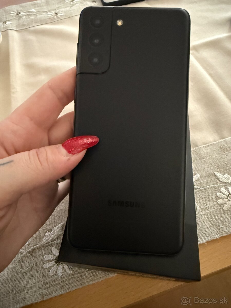 Samsung S21+ - 6