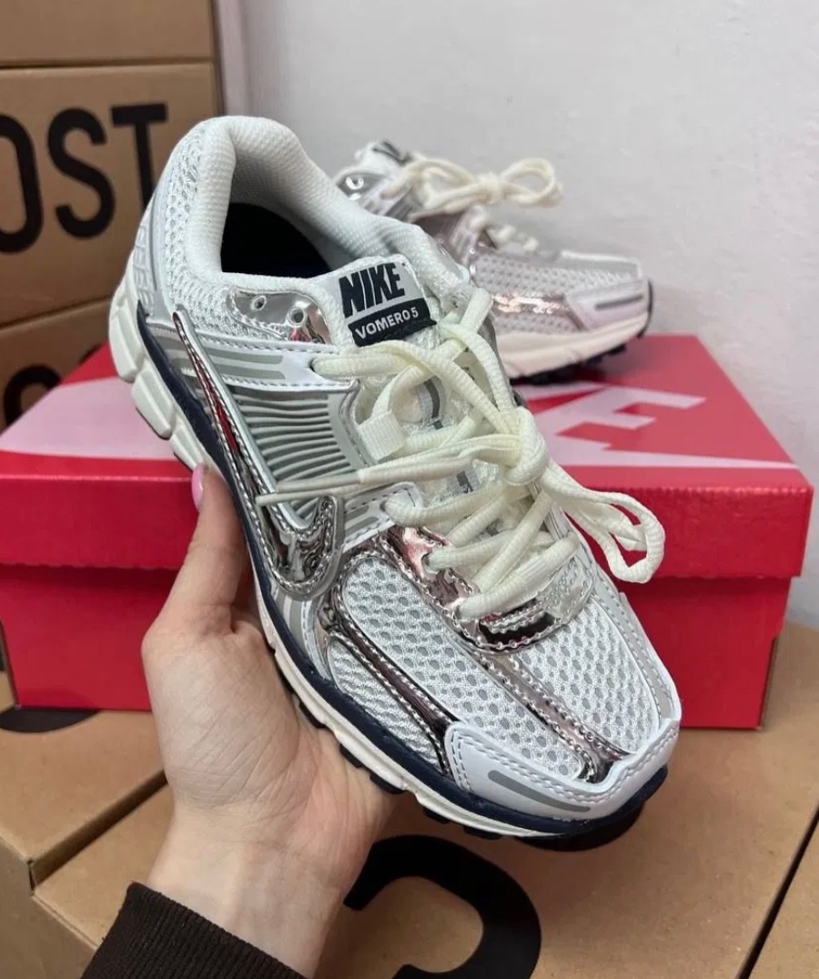 Nike Vomero 5 Photon Dust Metallic - 6