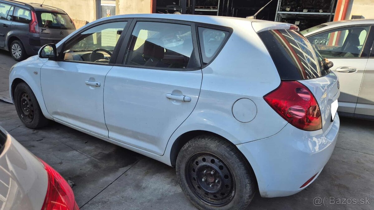 Kia Ceed 1,4i 77kw, kód: G4FA - 6