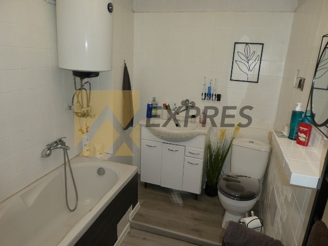 RK EXPRES - rodinný dom v Ráztočne, okres Prievidza. - 6