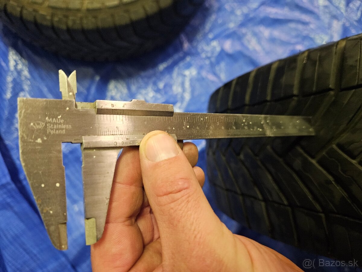 Michelin Agilis CrossClimate 225-55-R 17 C - 6