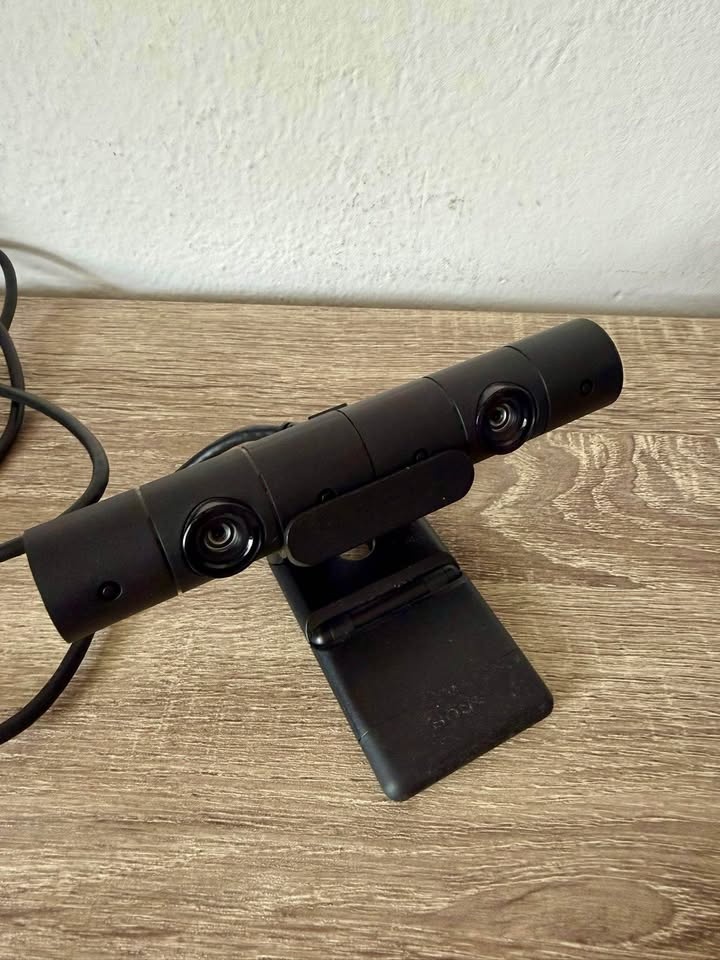 Playstation 4 Pro White - 6