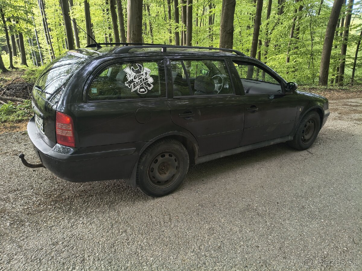 Skoda Octavia 1 - 6