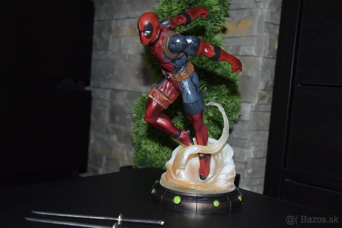 Deadpool figurka - 6