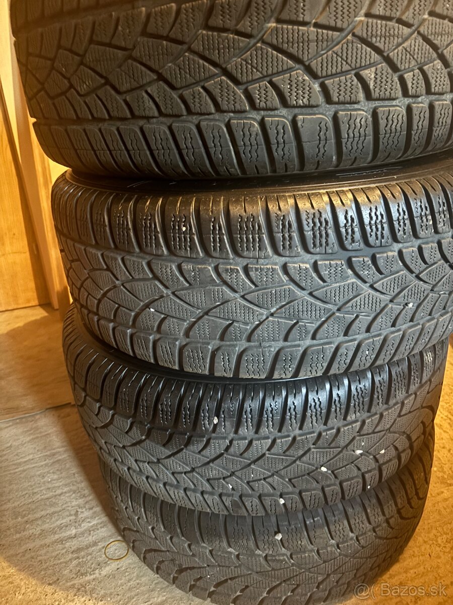 Dunlop 215/60 R16. Zimne Na diskoch - 6