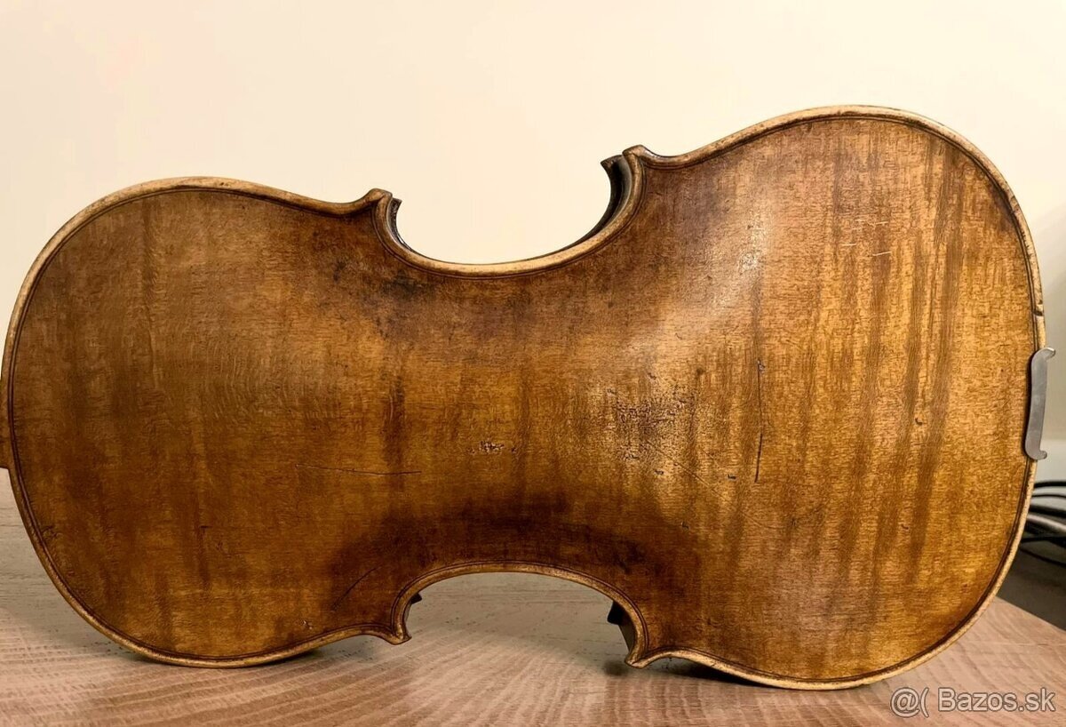 Husle 4/4 staré Amati - 6