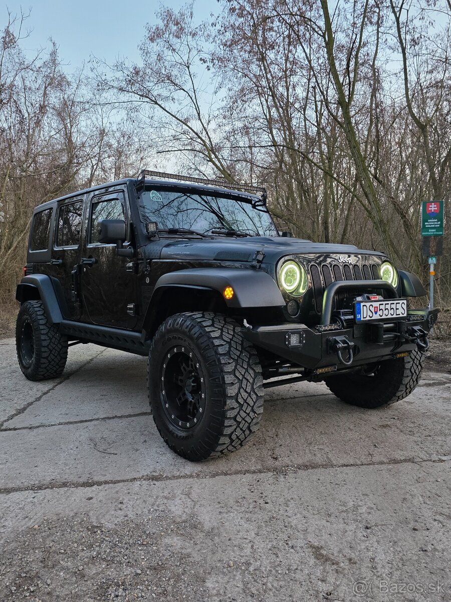 Jeep Wrangler Unlimited JK - 6