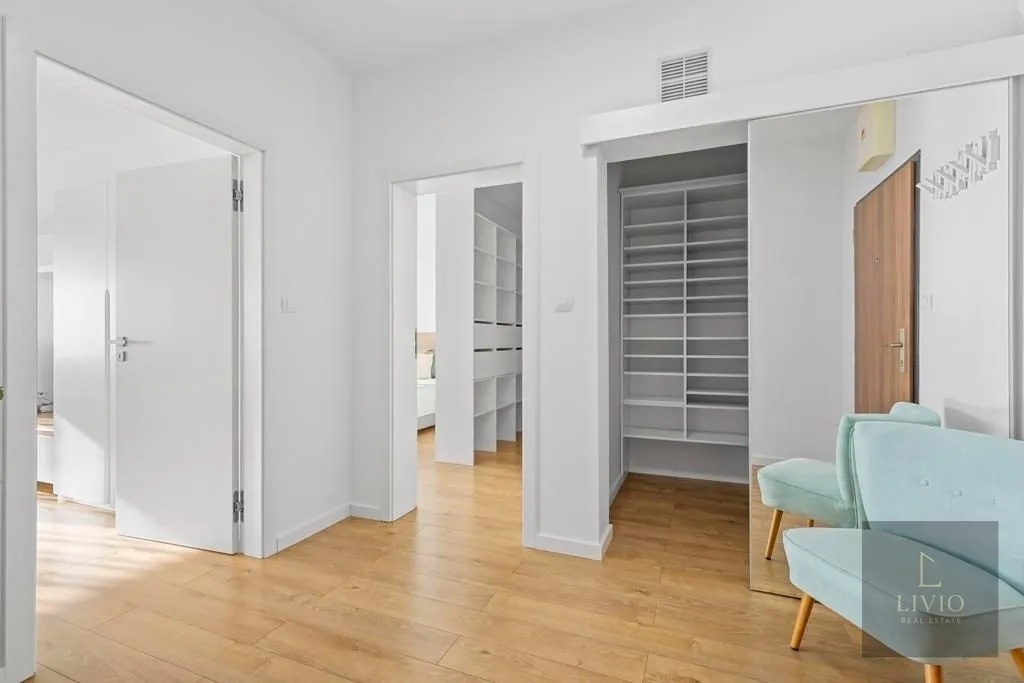 Svetlý a elegantný 2-izbový byt s úžasným výhľadom a štýlom - 6