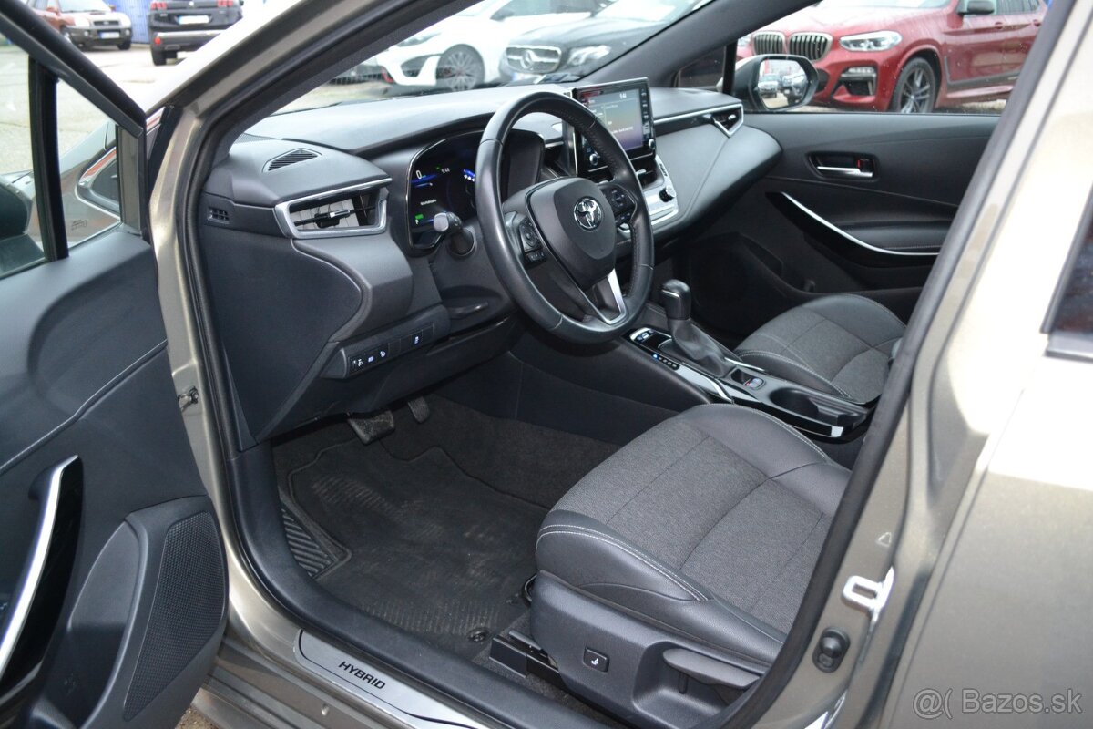 Toyota Corolla Combi 1.8 Hybrid Full LED - 6