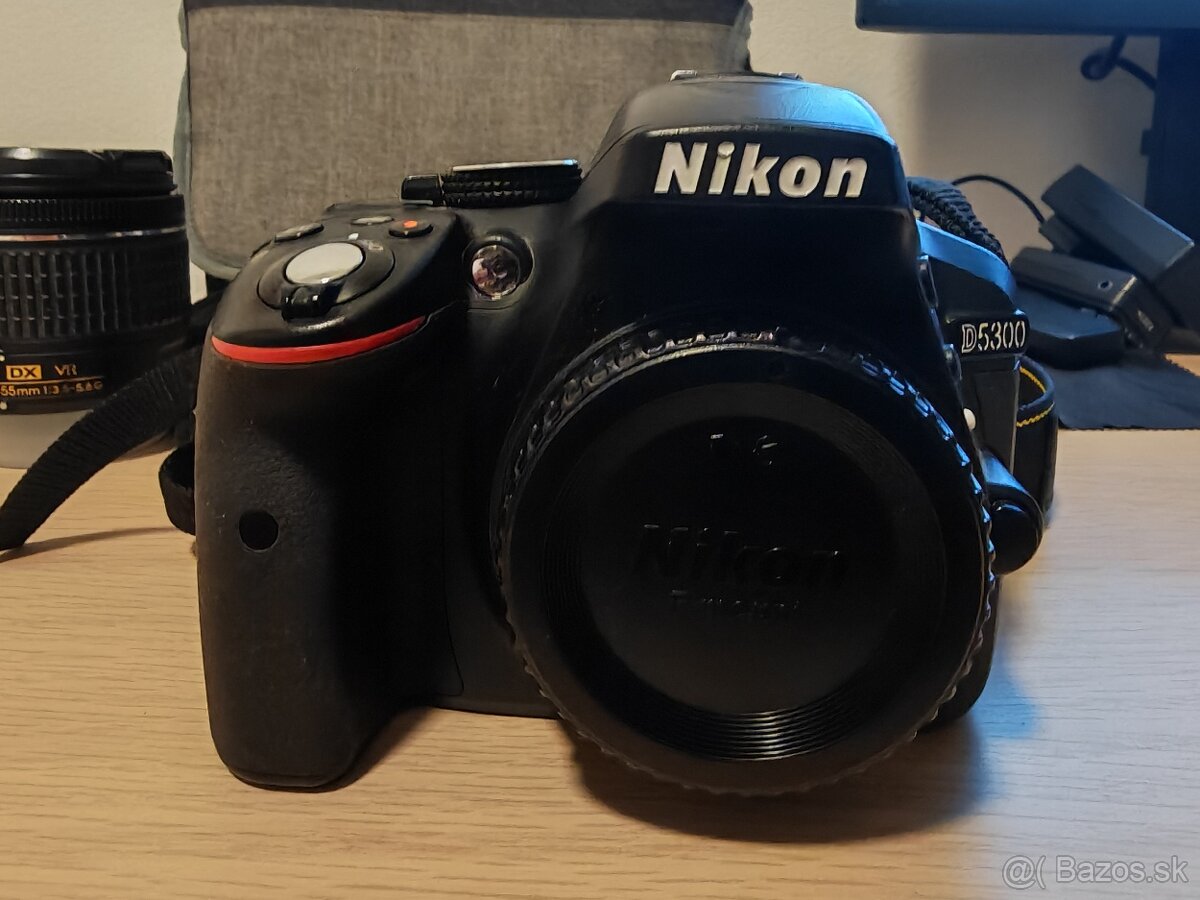 Nikon D5300 + príslušenstvo - 6