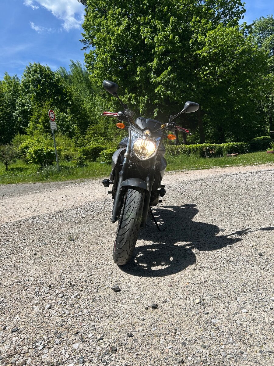 Yamaha xj6n - 6