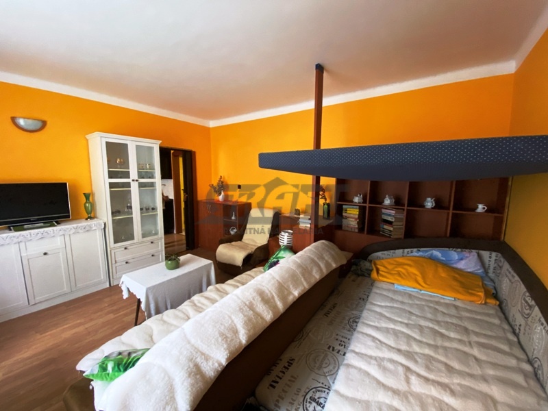 Na predaj 1-izb. byt v širšom centre Bratislavy – Mletičová - 6