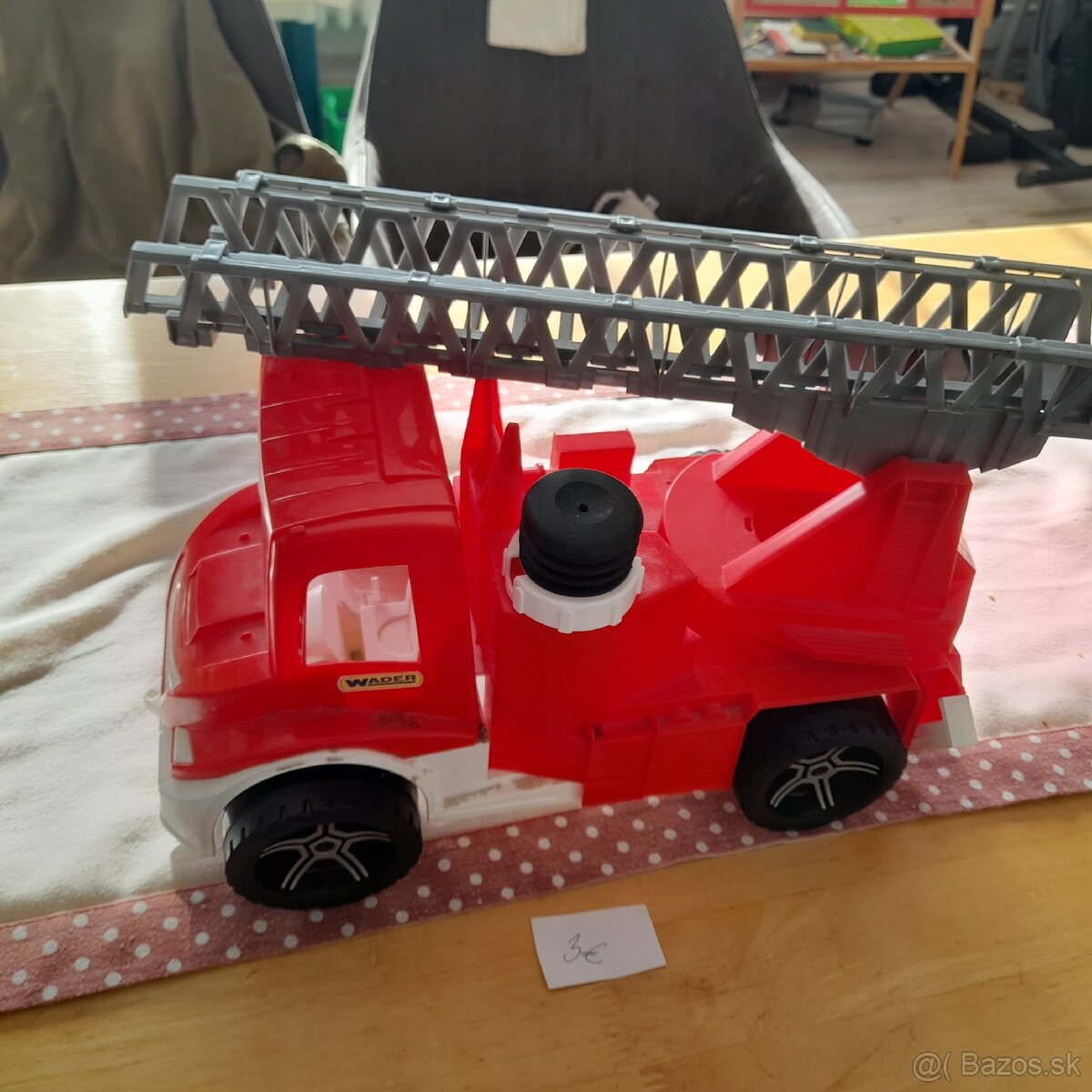 Interaktívne, hrajuce, spievajúce hracky, hrkalky - 6