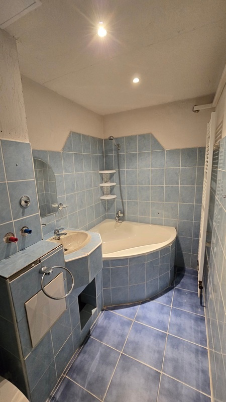 Predaj garsonka 30 m2 pivnica Pukanec Levice - 6