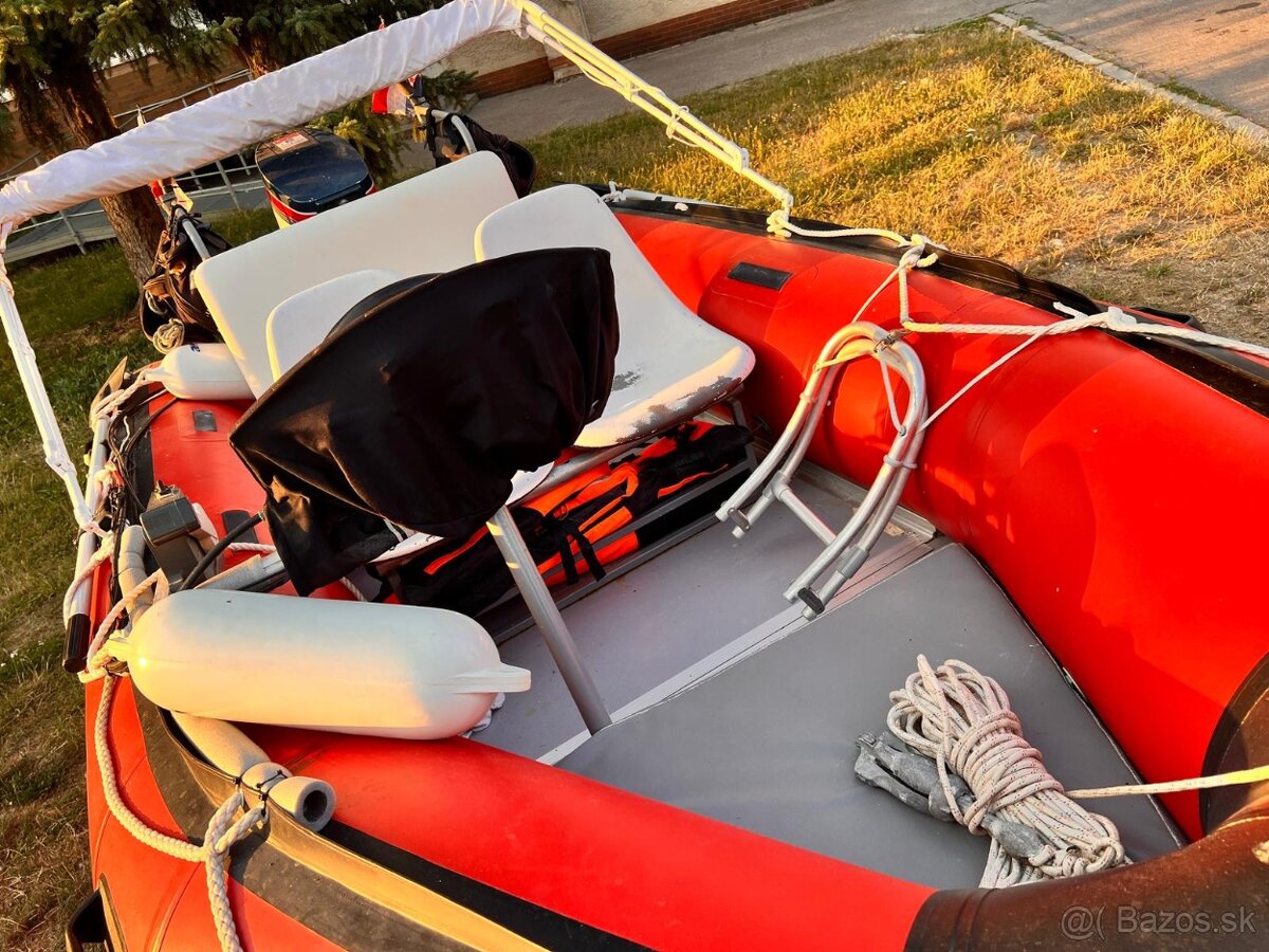 Motorový čln Lava Marine Voyager s motorom Yamaha 40 - 6