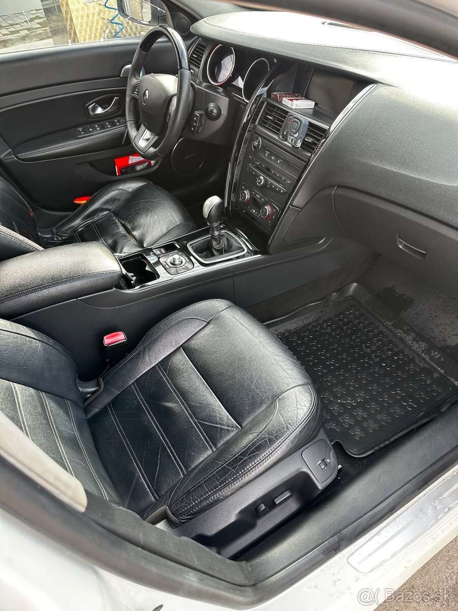 Renault Latitude Initiale Paris 2.0 dCi - 6