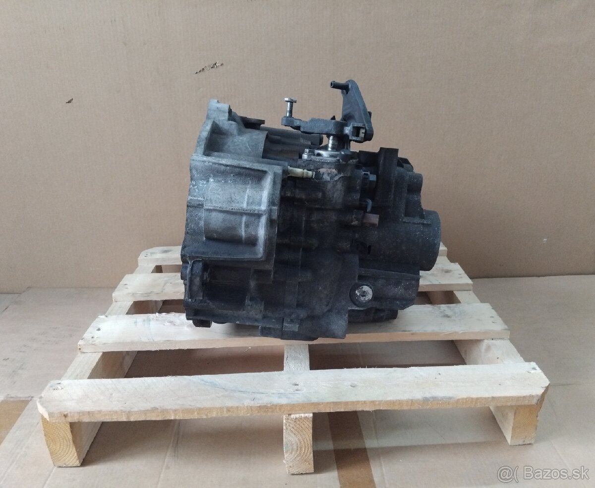 6 st. prevodovka PFL + spojka Škoda VW - 6