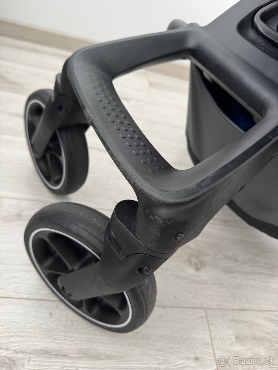 Easywalker Harvey 5 premium XXL - 6