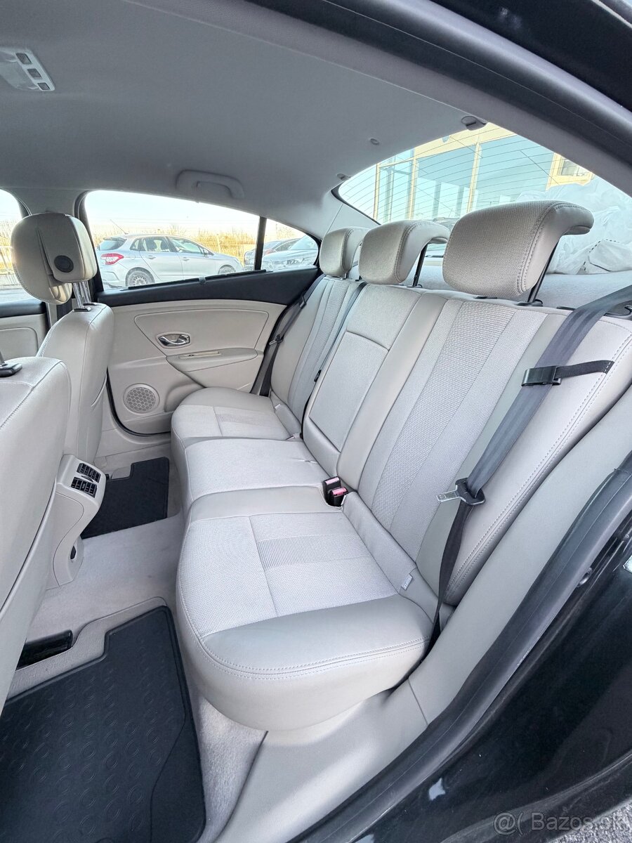Renault Fluence - 6