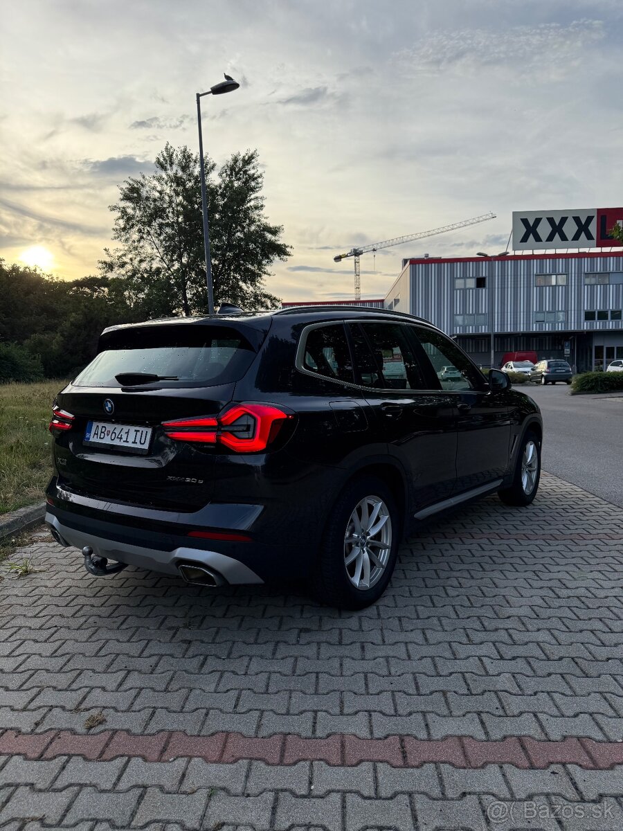 BMW X3 30E PHEV XDRIVE Bohata výbava - 6